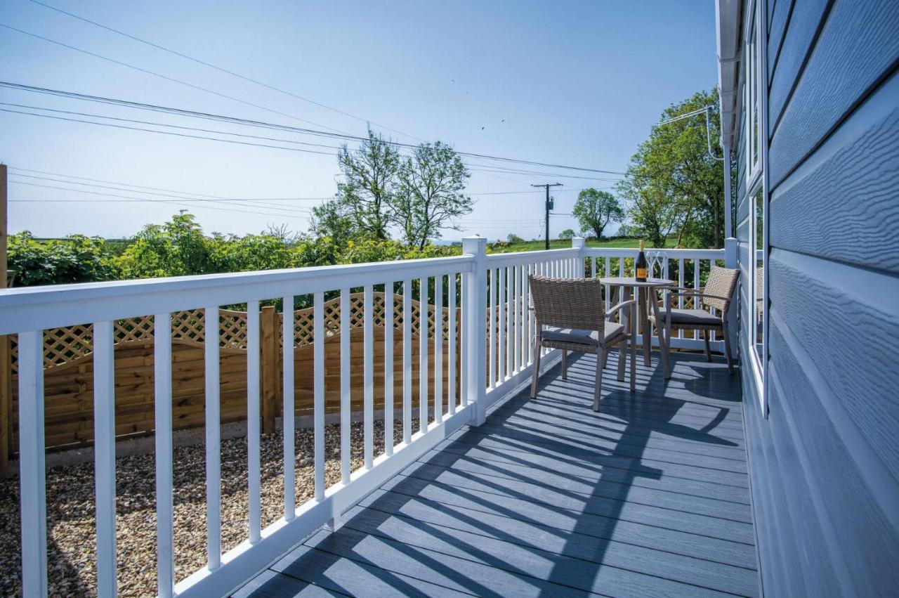 The Studio - 1 Bedroom Cabin - Amroth Esterno foto
