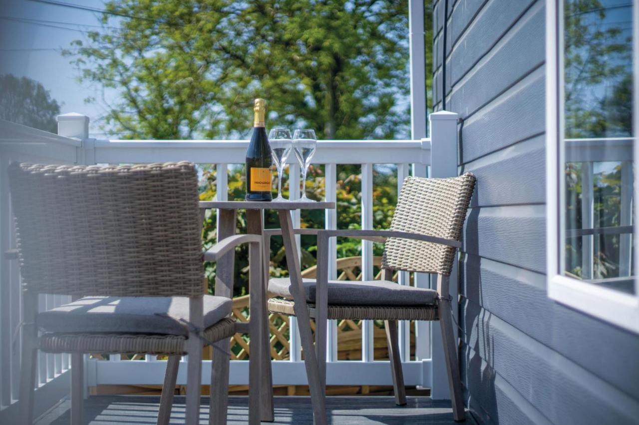 The Studio - 1 Bedroom Cabin - Amroth Esterno foto