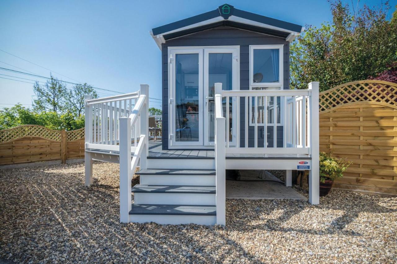 The Studio - 1 Bedroom Cabin - Amroth Esterno foto